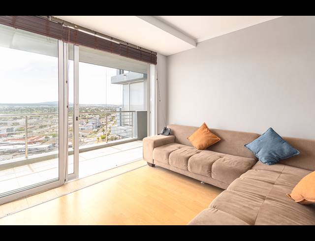 2 BEDROOM APARTMENT SOLD IN BLOUBERGRANT
